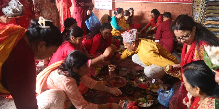 आज ऋषिपञ्चमी, सप्तऋषि र अरुन्धतीको पूजा गर्दै पर्व मनाइँदै