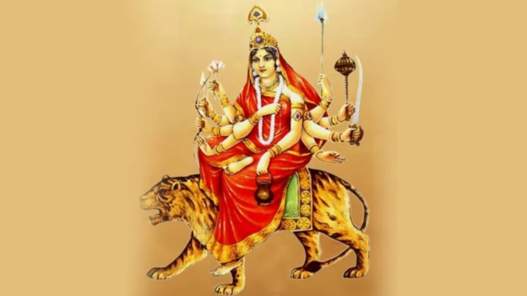 नवरात्रको तेस्रो दिन आज चन्द्रघण्टा देवीको पूजा आराधना गरिँदै